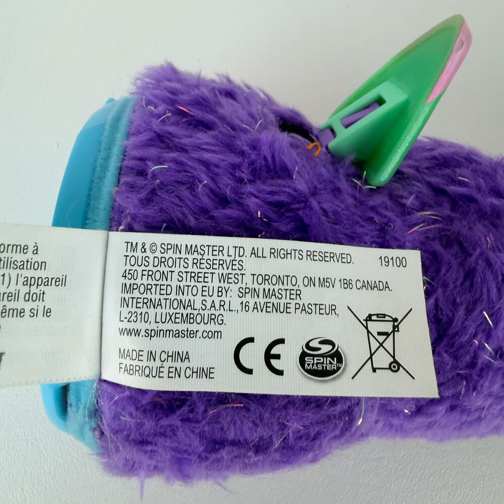 Spin Master Hatchimals 2017 Glittering Garden Penguala‎ interactive plush toy. - Picture 7 of 12